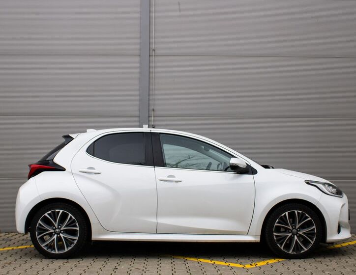 Toyota Yaris 4