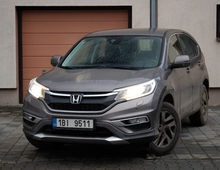 Honda CR-V 1