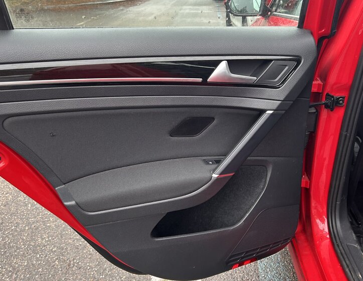 Volkswagen Golf Hatchback 1,5 l 110 kw