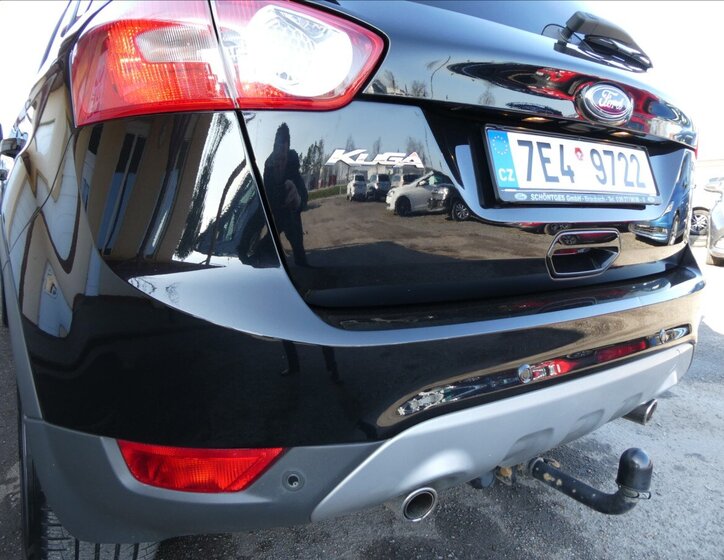 Ford Kuga SUV / Terénní 2,0 l 103 kw