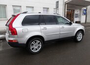 Volvo XC90 SUV 2,4 l 136 kw
