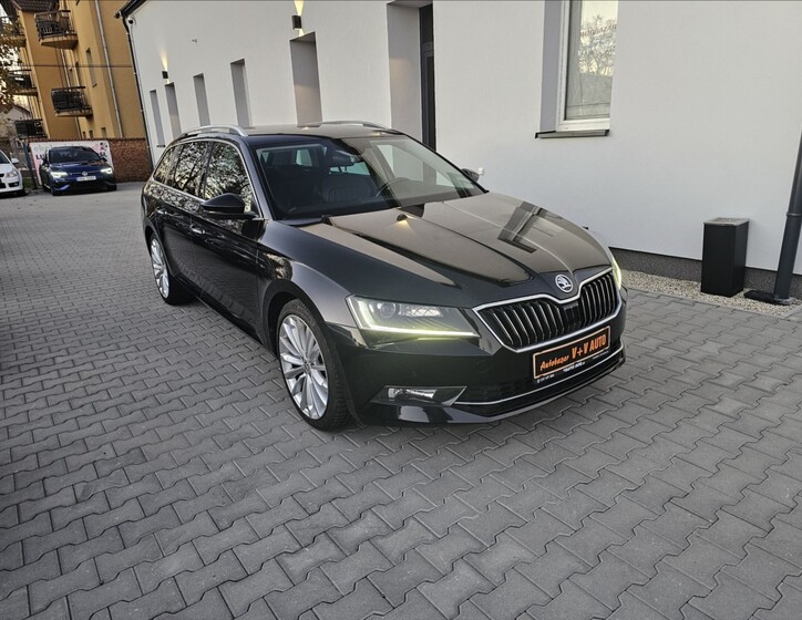 Škoda Superb 1