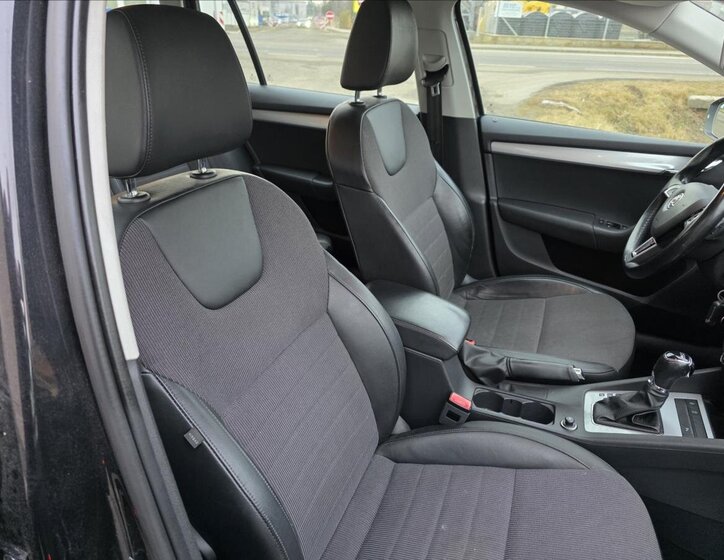 Škoda Octavia Kombi 2,0 l 110 kw