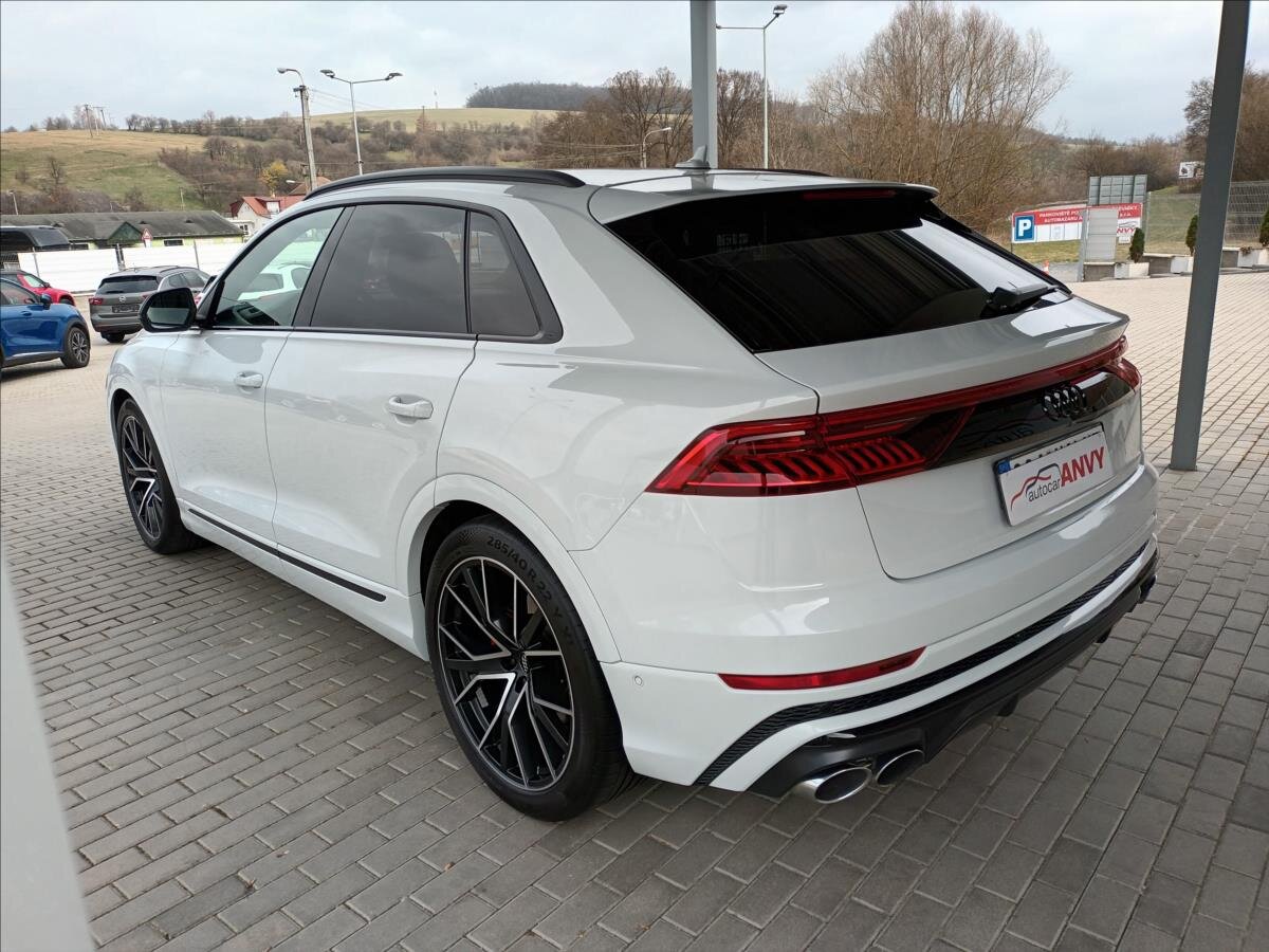 Audi SQ8 SUV / Terénní 4,0 l 320 kw