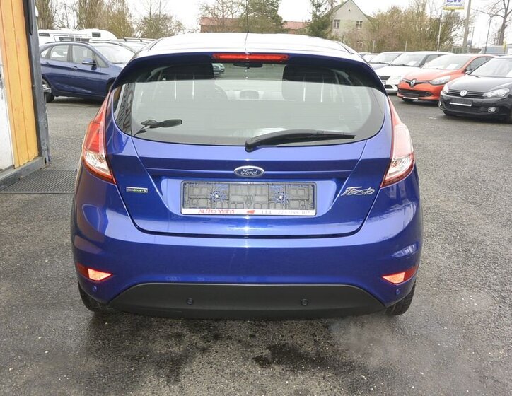 Ford Fiesta Hatchback 998,0 74 kw