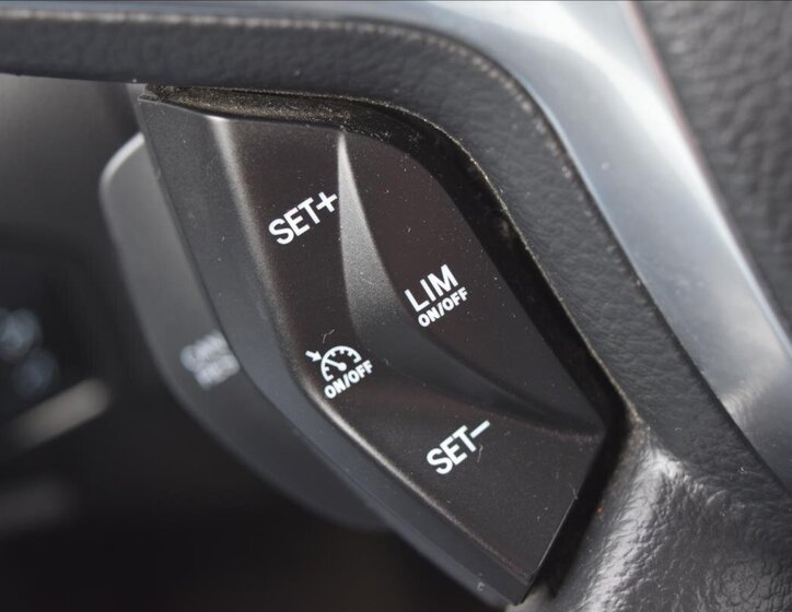 Ford Focus Kombi 998,0 92 kw