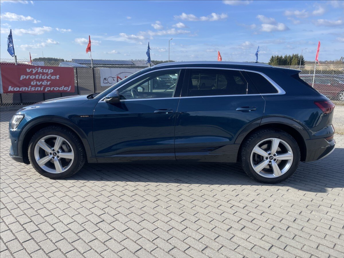 Audi e-tron Kombi 0,0 300 kw