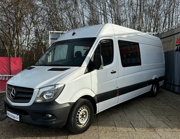 Mercedes-Benz Sprinter 1
