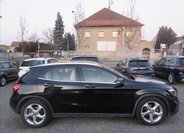 Mercedes-Benz GLA SUV 1,6 l 115 kw