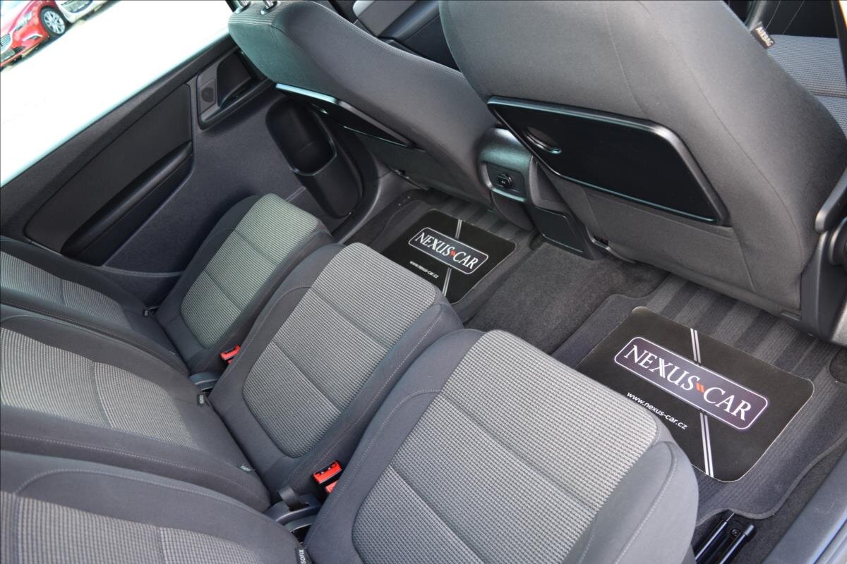 Volkswagen Sharan MPV 2,0 l 103 kw