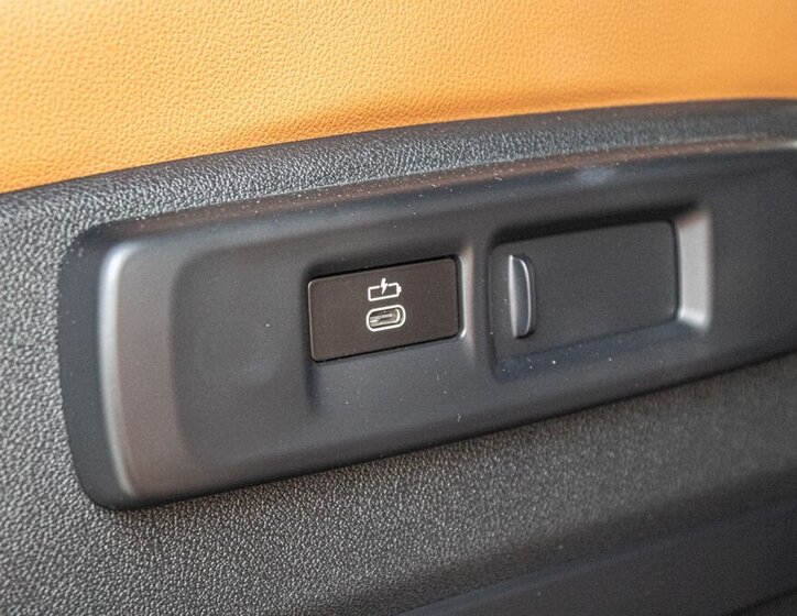 BMW X5 SUV / Terénní 3,0 l 195 kw