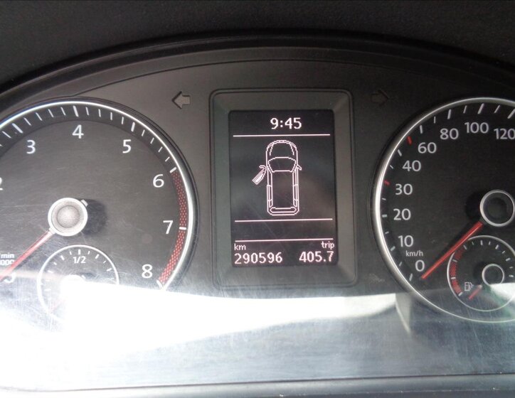 Volkswagen Touran Kombi 1,4 l 110 kw