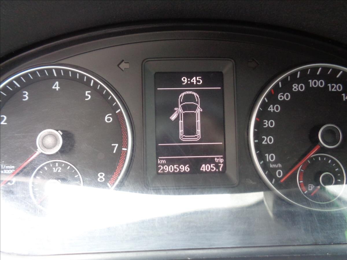 Volkswagen Touran Kombi 1,4 l 110 kw