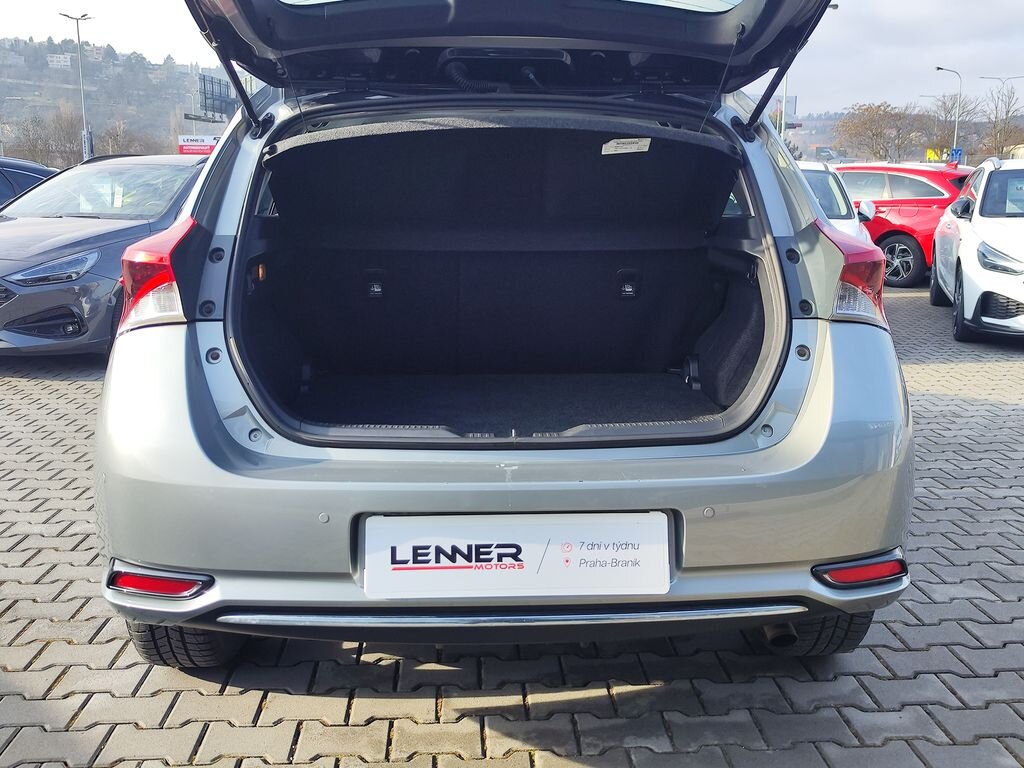 Toyota Auris Hatchback 1,6 l 97 kw