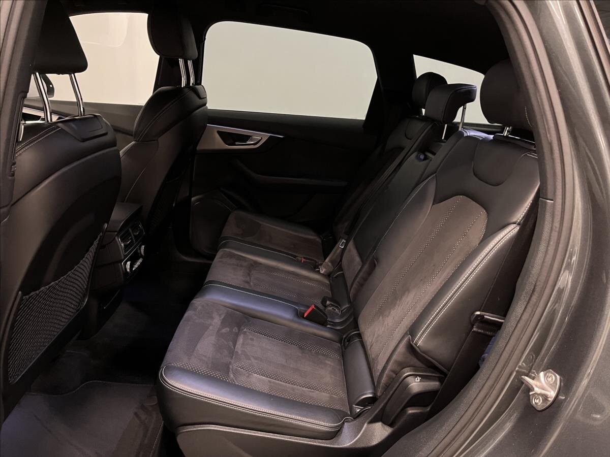 Audi Q7 SUV 3,0 l 200 kw