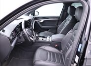 Volkswagen Touareg SUV / Terénní 3,0 l 210 kw