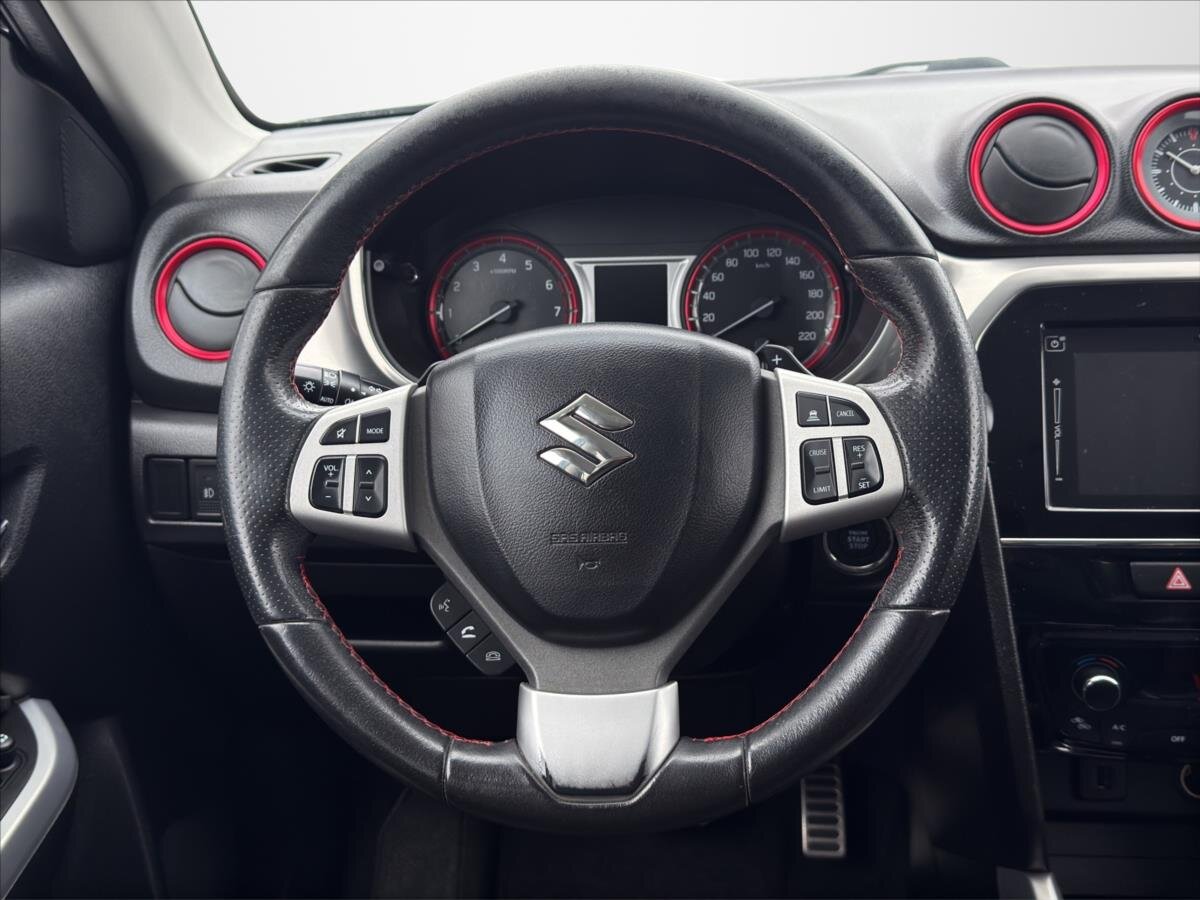 Suzuki Vitara SUV 1,4 l 103 kw