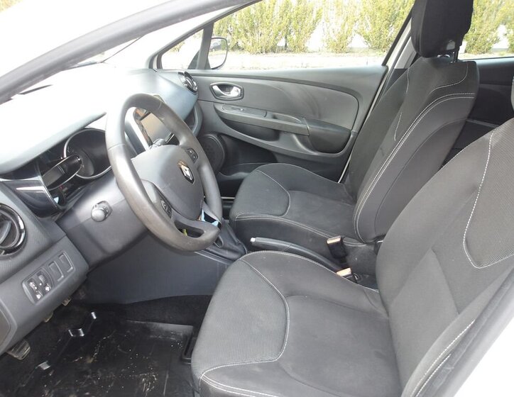 Renault Clio Hatchback 1,1 l 54 kw