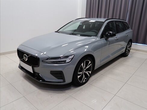 Volvo V60 Kombi 2,0 l 145 kw