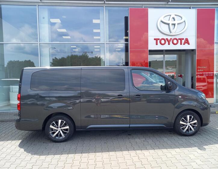 Toyota ProAce Verso 6