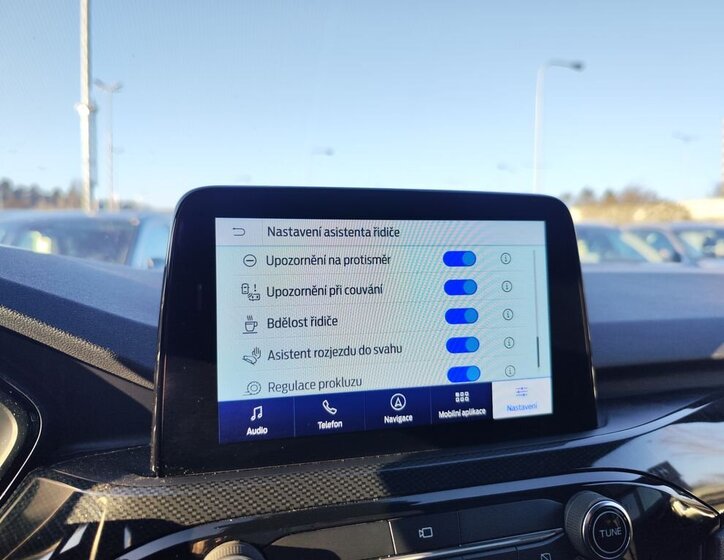 Ford Kuga SUV 1,5 l 110 kw