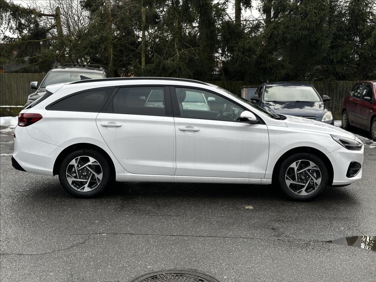 Hyundai i30 Kombi 1,5 l 70 kw