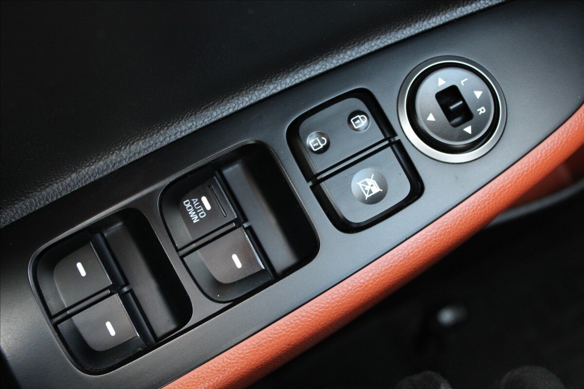 Hyundai i10 Hatchback 998,0 48 kw