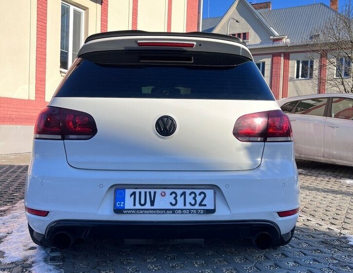 Volkswagen Golf Hatchback 0,0 155 kw