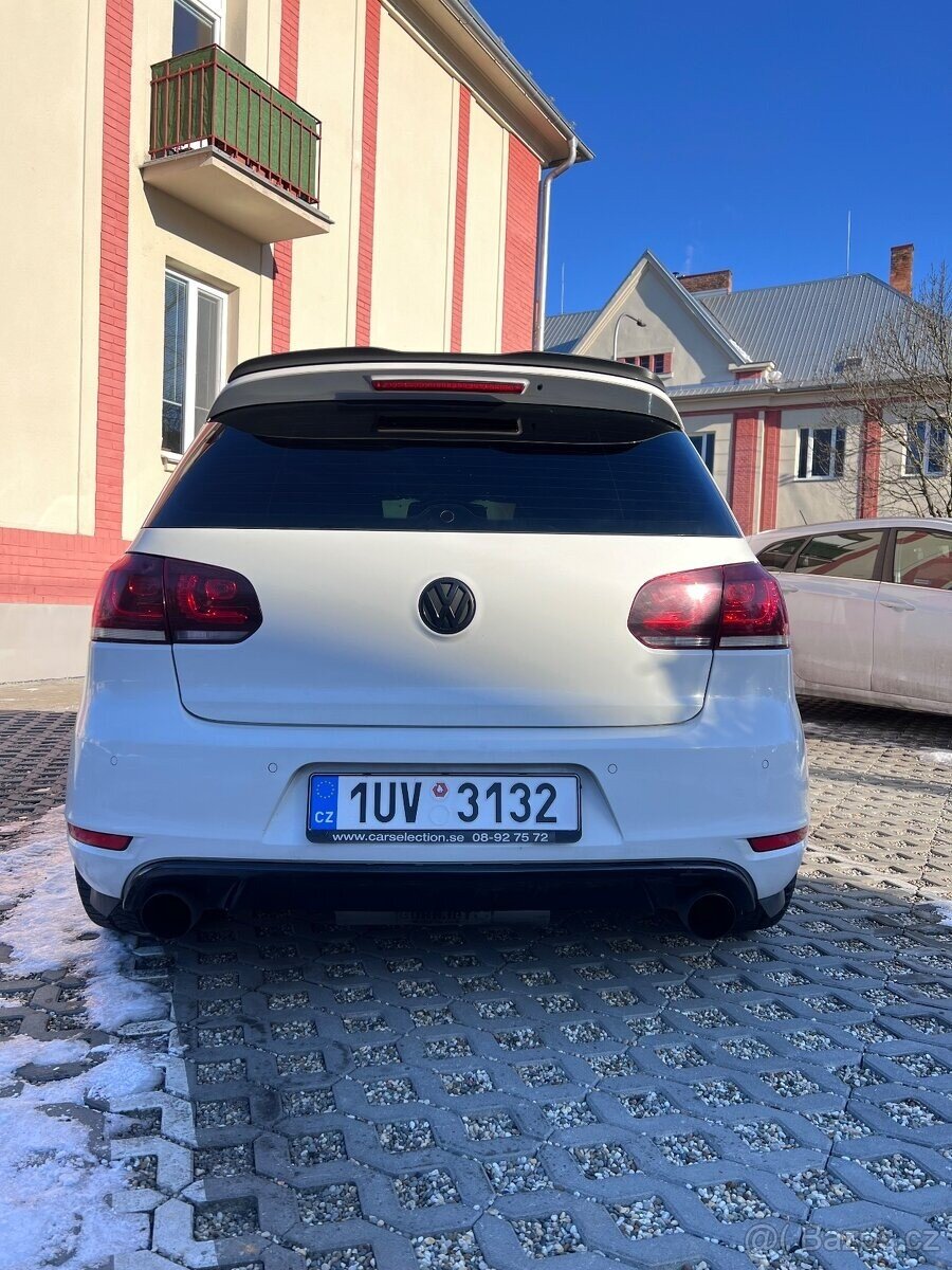 Volkswagen Golf Hatchback 0,0 155 kw