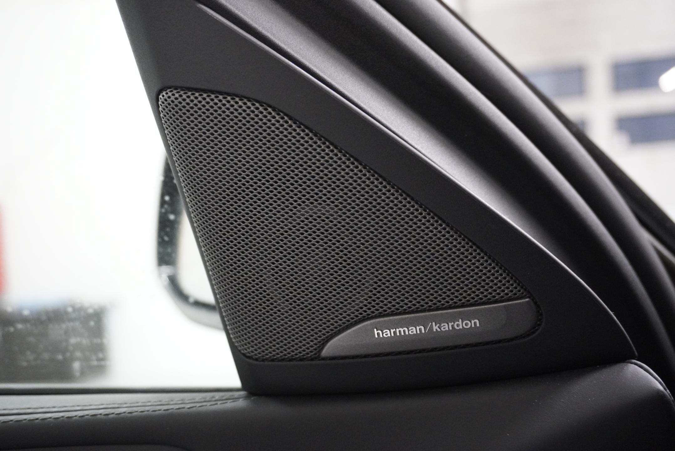 BMW X6 SUV 3,0 l 250 kw