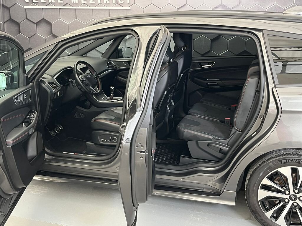 Ford S-MAX MPV 2,0 l 110 kw