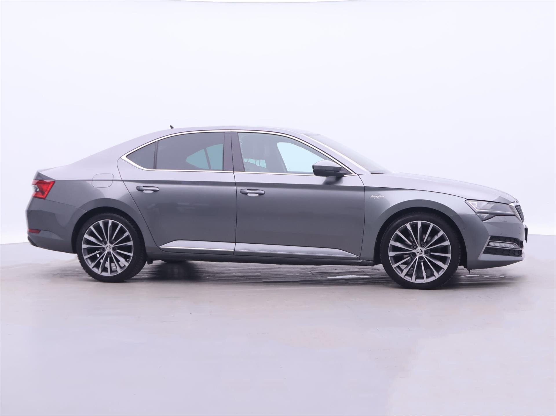 Škoda Superb Sedan / Limuzína 2,0 l 147 kw