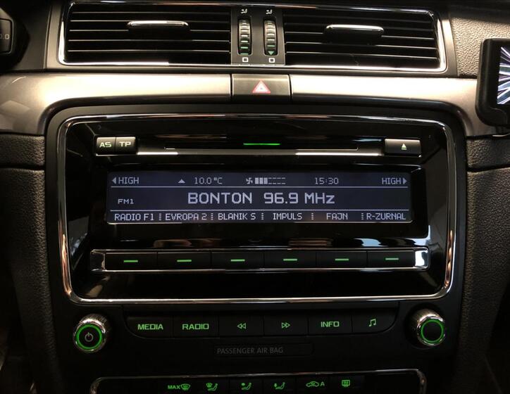 Škoda Superb Hatchback 2,0 l 103 kw