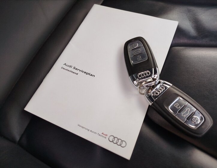 Audi A4 Kombi 2,0 l 140 kw