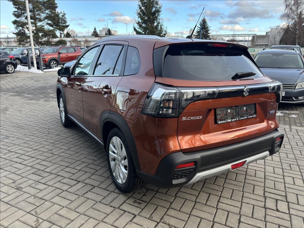 Suzuki S-Cross SUV 1,4 l 81 kw