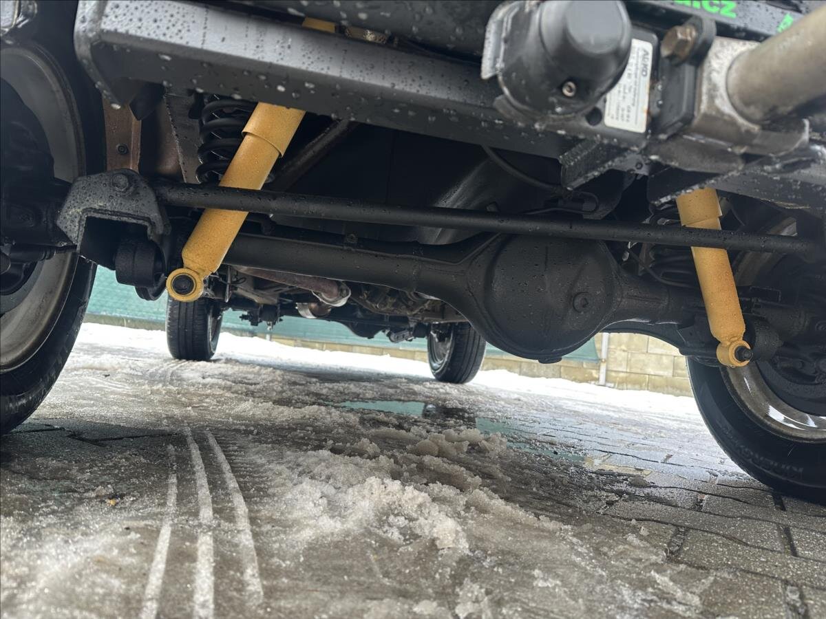 Suzuki Jimny Ostatní 1,3 l 63 kw