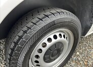 Volkswagen Transporter Kombi 2,0 l 62 kw