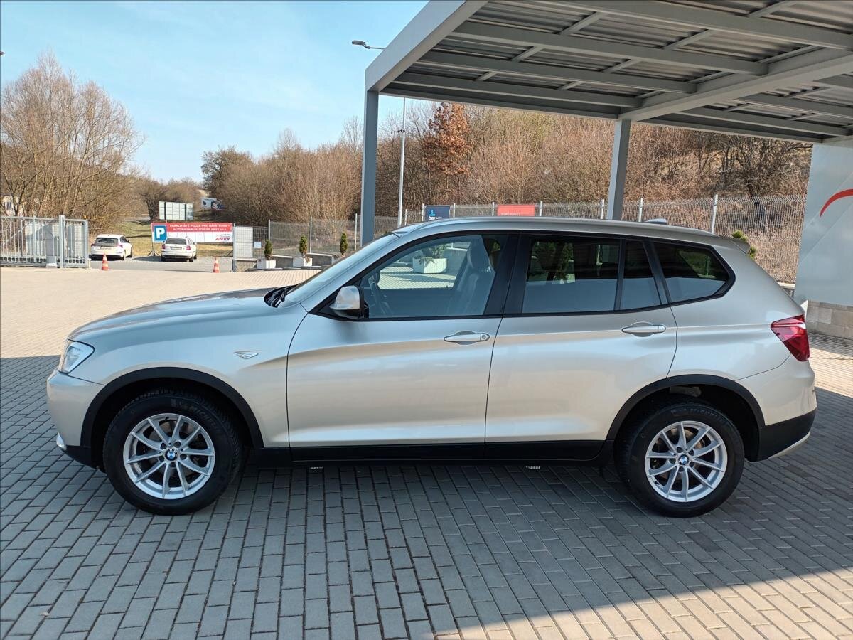 BMW X3 SUV / Terénní 2,0 l 135 kw