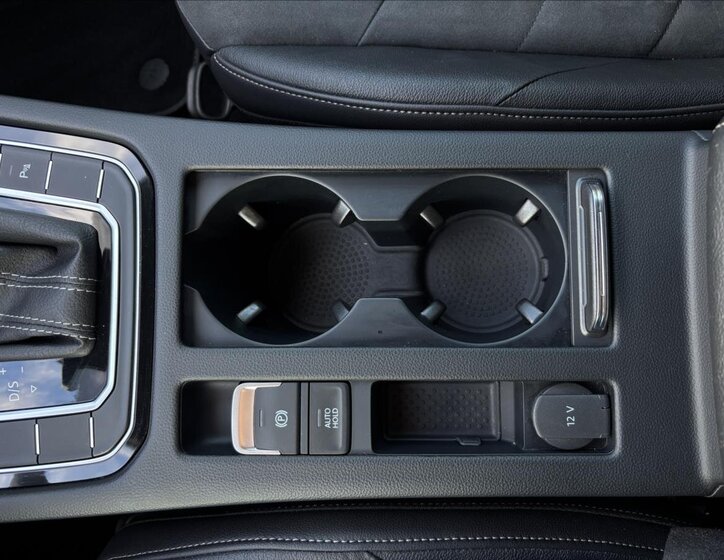 Volkswagen Arteon Liftback 2,0 l 206 kw