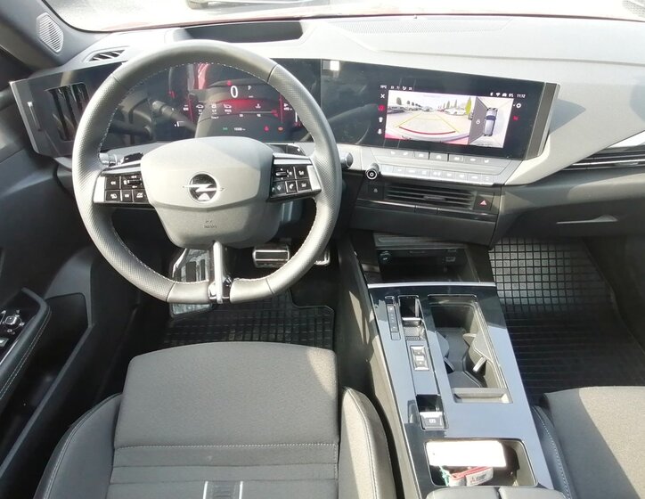 Opel Astra Kombi 1,5 l 96 kw