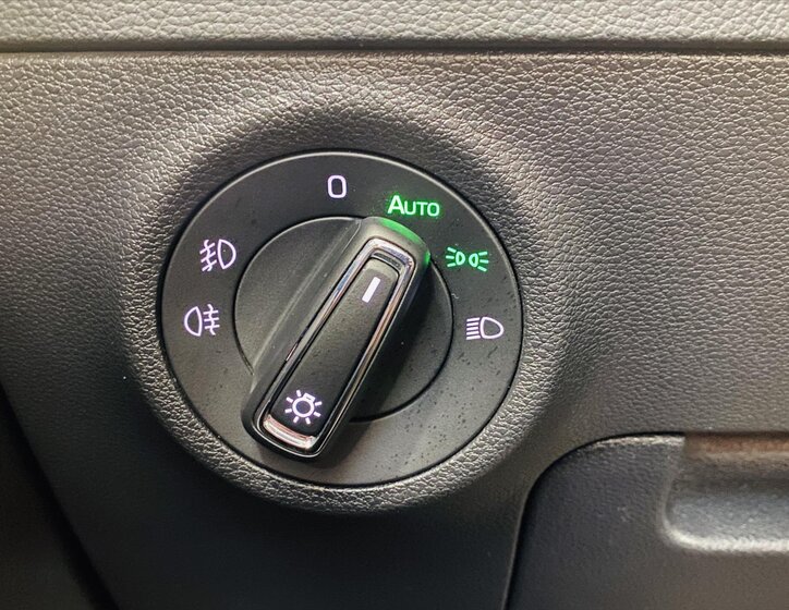 Škoda Karoq SUV / Terénní 2,0 l 110 kw