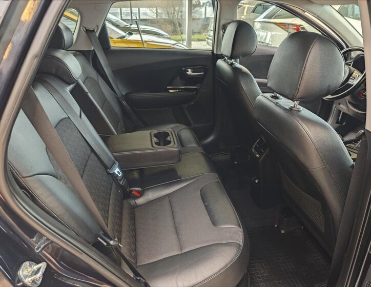 KIA Niro SUV / Terénní 1,6 l 77 kw