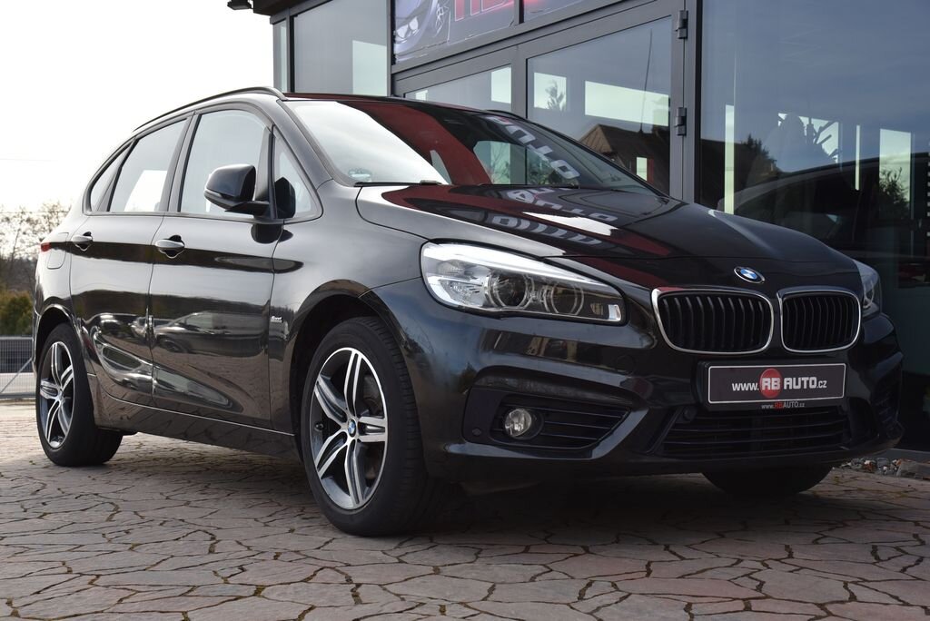 BMW Řada 2 MPV 1,5 l 100 kw