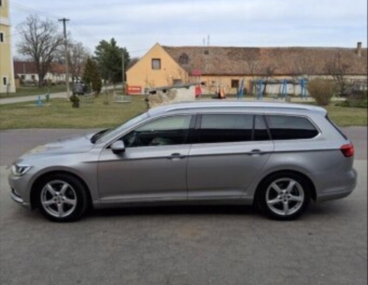 Volkswagen Passat Kombi 0,0 0
