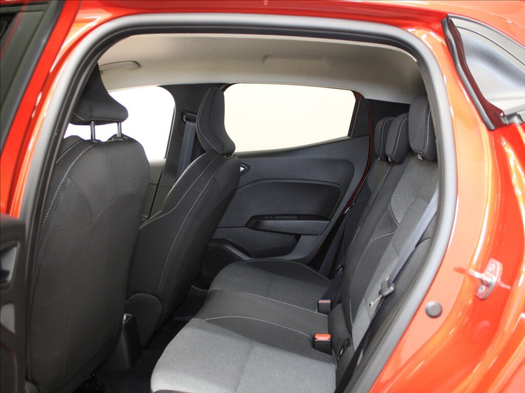 Mitsubishi Colt Hatchback 999,0 67 kw