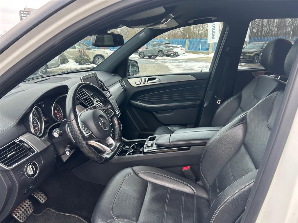 Mercedes-Benz GLE SUV 2,1 l 150 kw