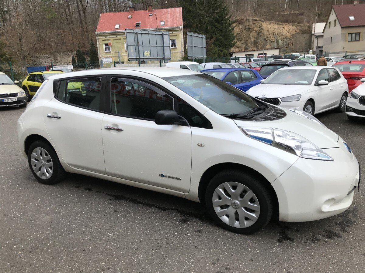Nissan Leaf Hatchback 0,0 80 kw