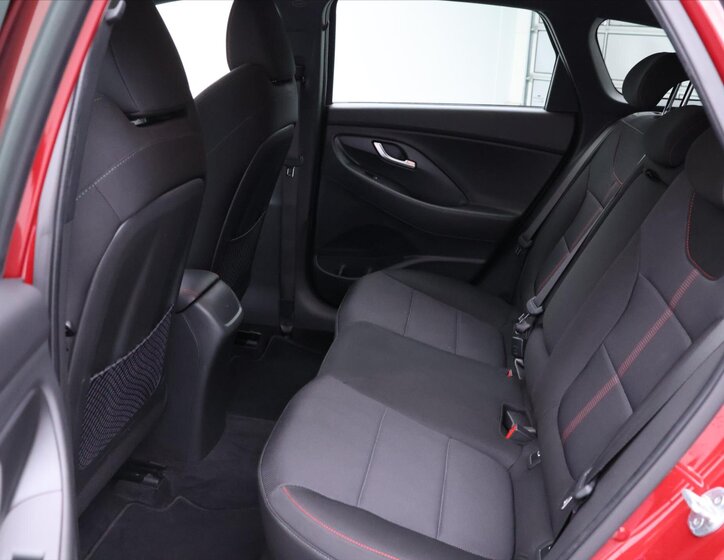 Hyundai i30 Kombi 998,0 88 kw