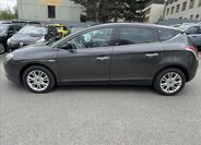 Lancia Delta Hatchback 2,0 l 121 kw