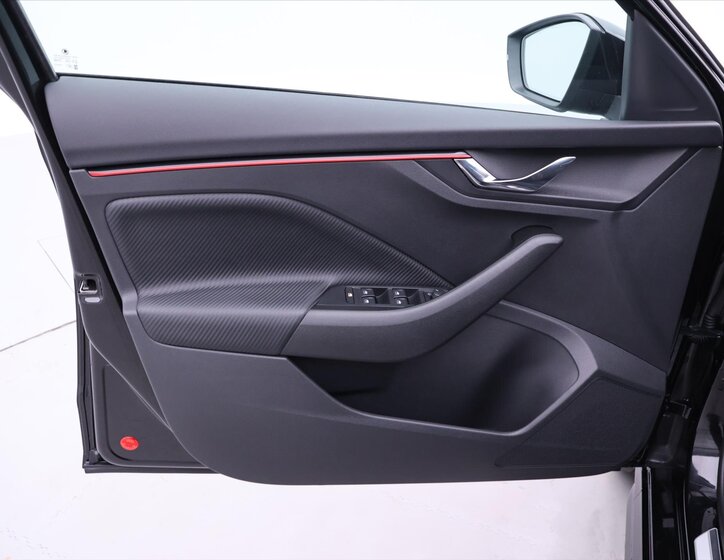 Škoda Kamiq SUV / Terénní 1,5 l 110 kw